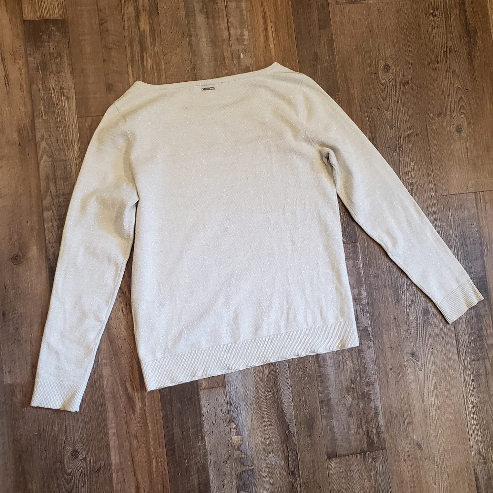 Black Rivet sweater - Picture 8 of 9